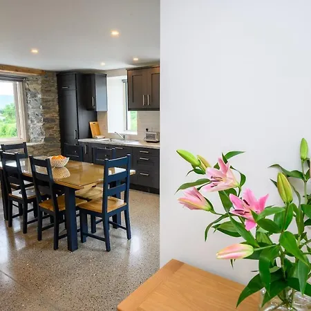 Old School Road Sleeps 6 Tatil Evi *