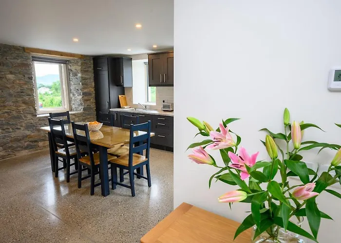 Old School Road Sleeps 6 Tatil Evi *